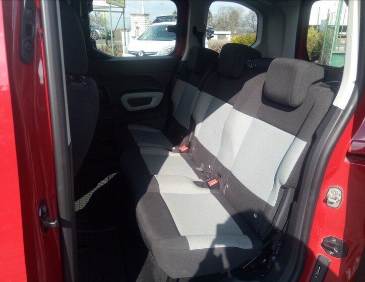 Citroën Berlingo MPV 1,5 l 75 kw