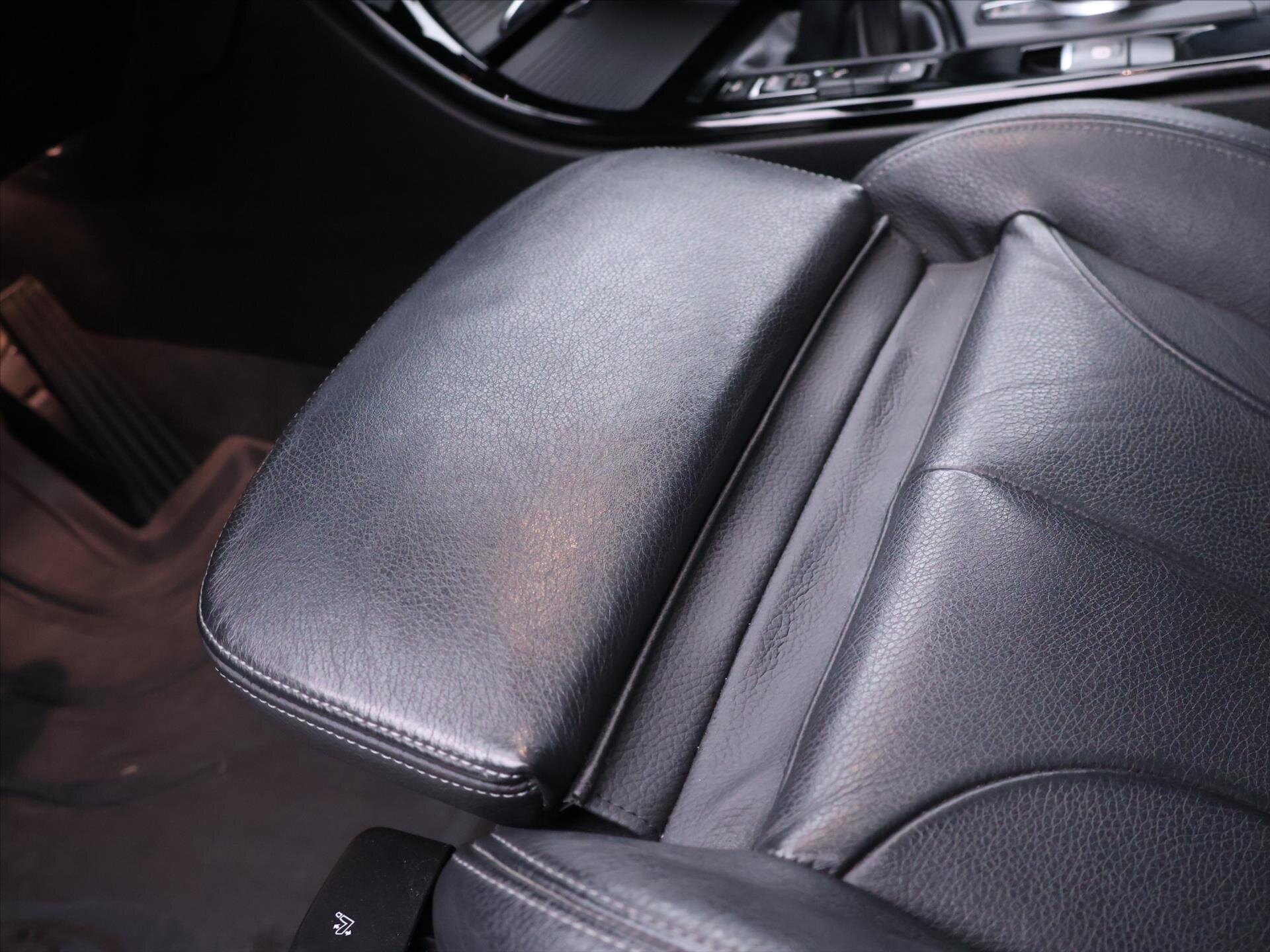 BMW X1 SUV 2,0 l 140 kw