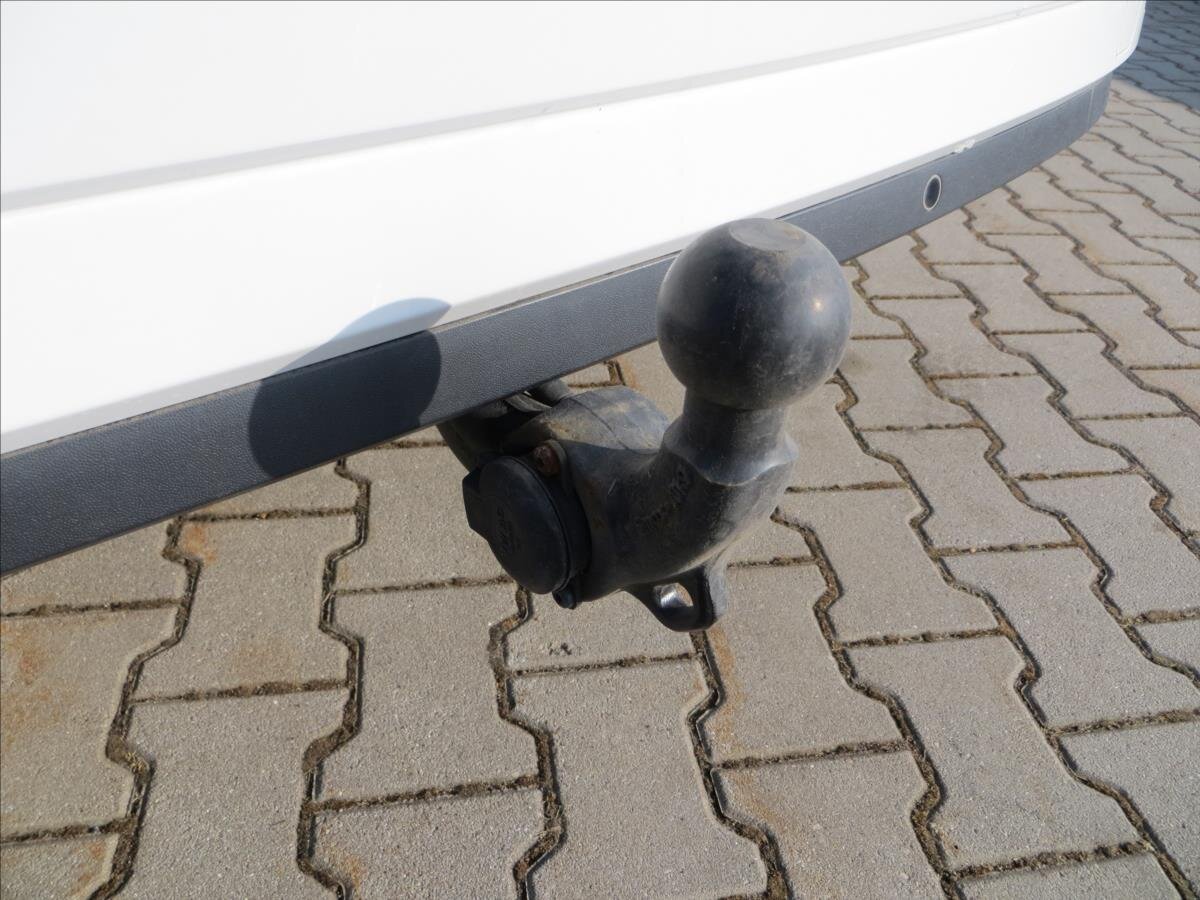 Škoda Superb Kombi 2,0 l 110 kw