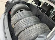 Volkswagen Golf Plus 25