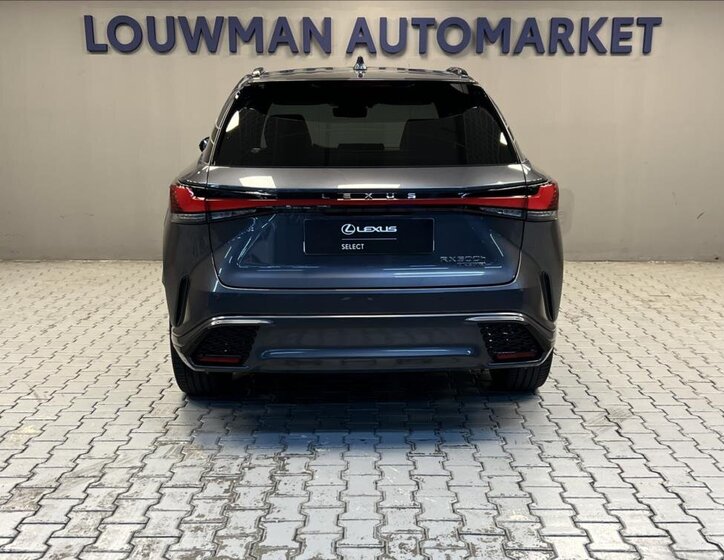 Lexus RX 500h SUV 2,4 l 273 kw