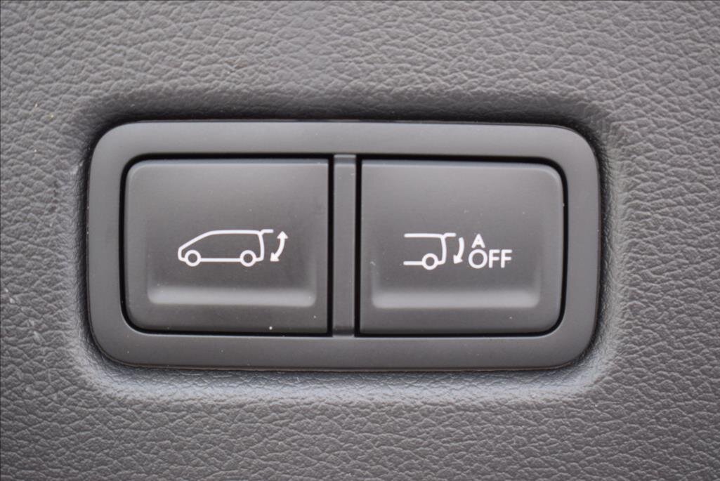 Hyundai Staria MPV 2,2 l 130 kw