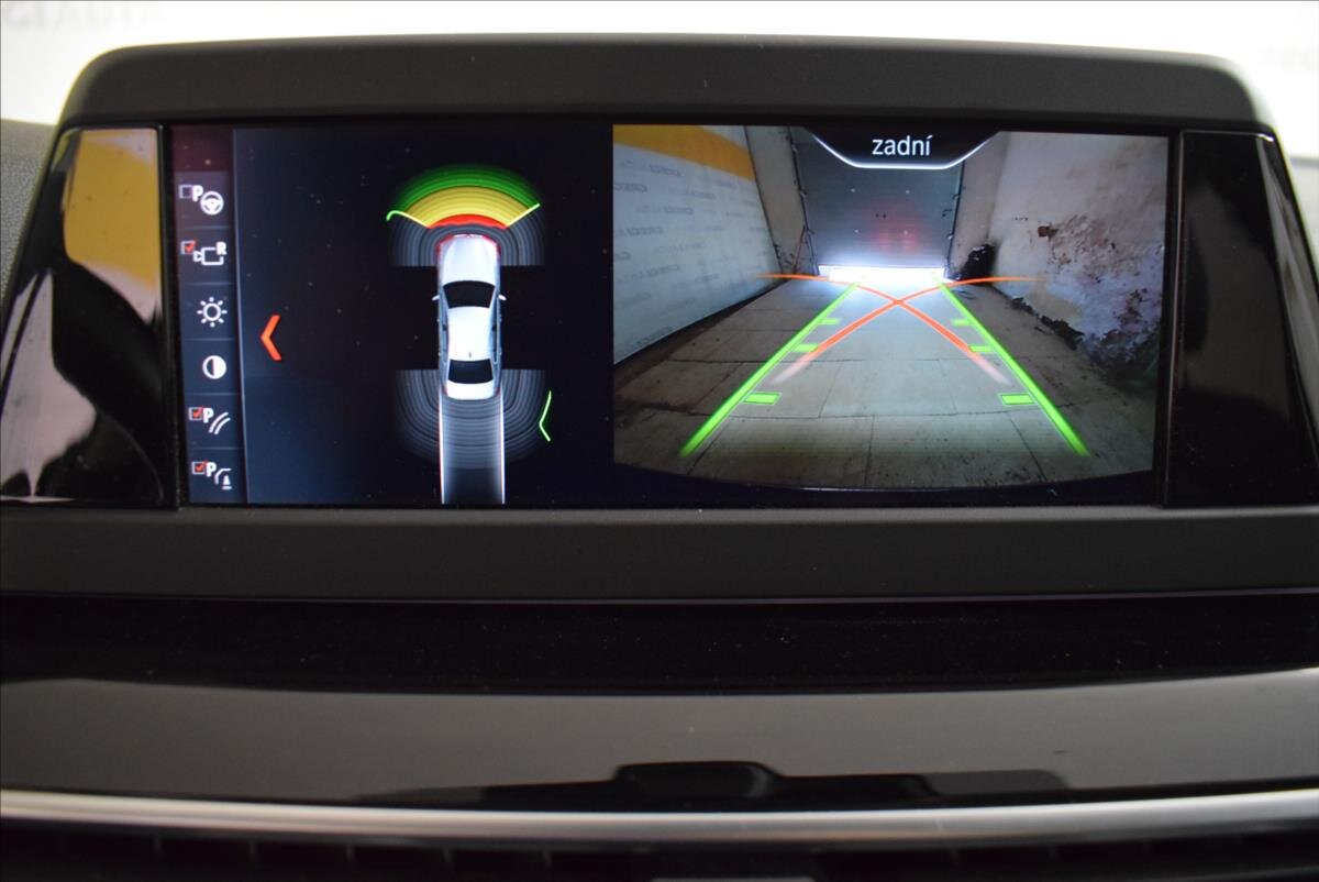 BMW Řada 5 Sedan / Limuzína 3,0 l 195 kw