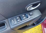 Renault Modus Hatchback 1,1 l 74 kw