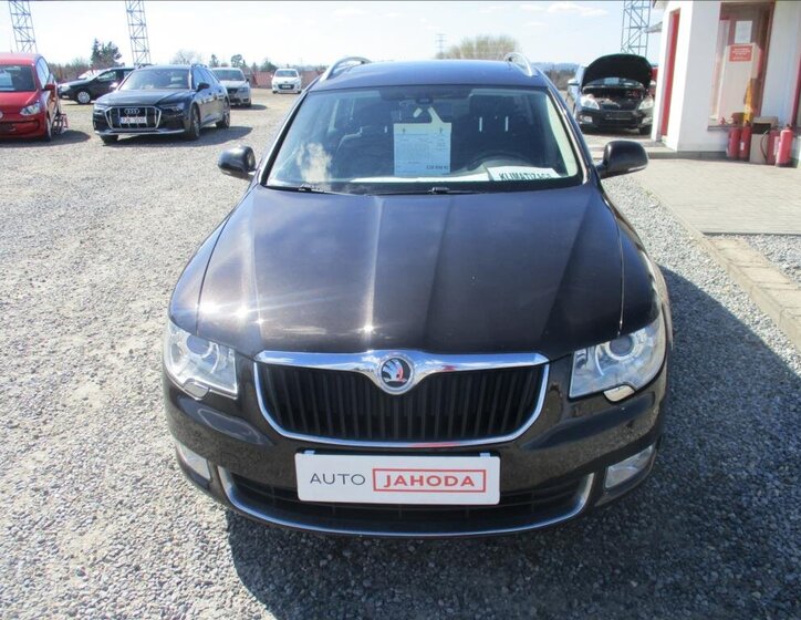 Škoda Superb Kombi 1,6 l 77 kw