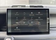 Land Rover Defender 16