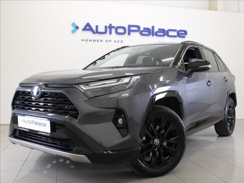Toyota RAV4 SUV / Terénní 2,5 l 160 kw