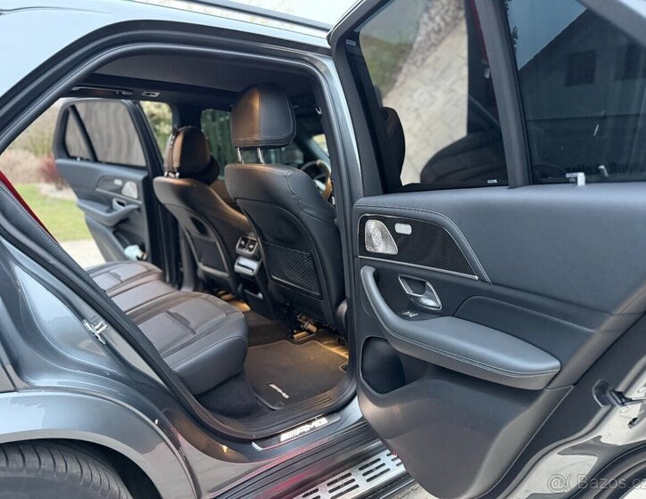 Mercedes-Benz GLE Kombi 3,0 l 320 kw