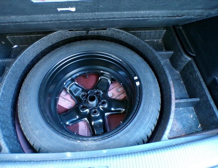 Volkswagen Golf Plus Kombi 1,6 l 75 kw