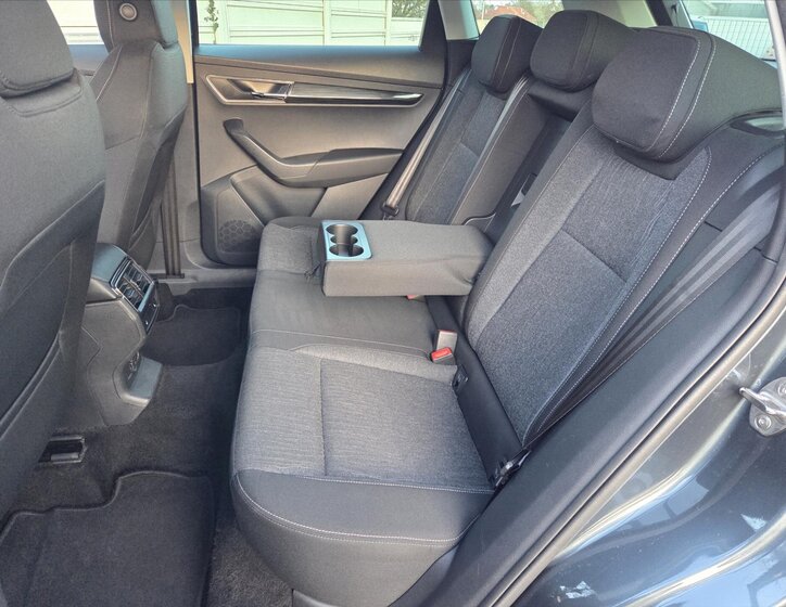 Škoda Karoq SUV 1,5 l 110 kw