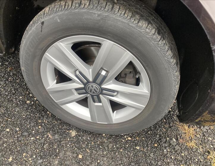 Volkswagen Multivan 27