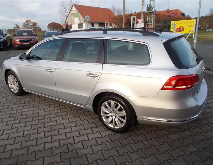 Volkswagen Passat 11