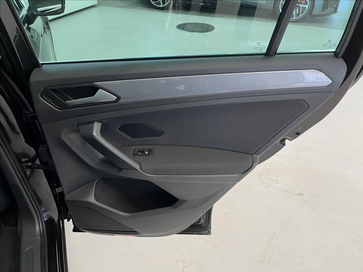 Volkswagen Tiguan SUV / Terénní 1,5 l 110 kw