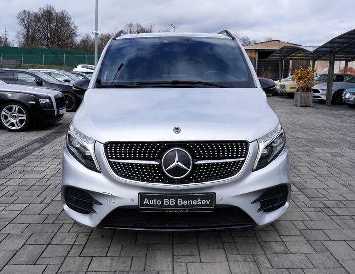 Mercedes-Benz Třídy V MPV 2,0 l 176 kw