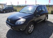 Toyota RAV4 Kombi 2,0 l 112 kw