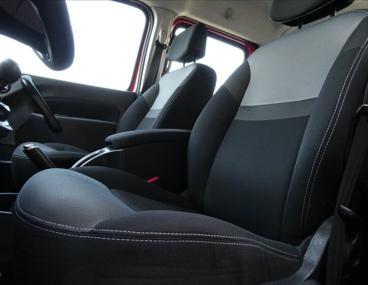 Renault Kangoo MPV 1,2 l 84 kw