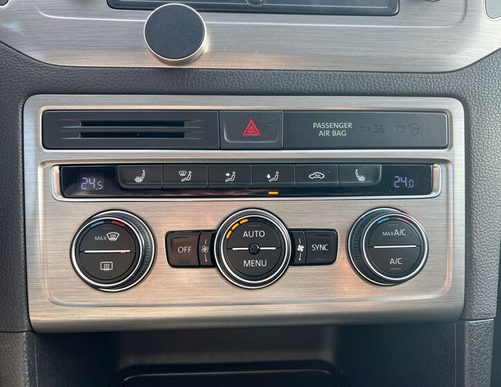 Volkswagen Golf Sportsvan 12