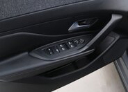 Peugeot 408 Liftback 1,2 l 96 kw