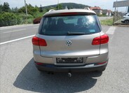 Volkswagen Tiguan 7