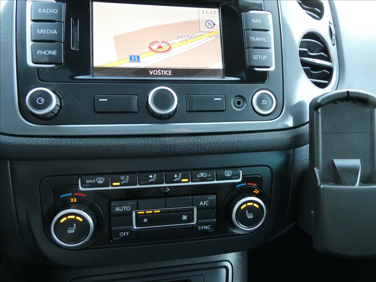 Volkswagen Tiguan SUV 2,0 l 103 kw