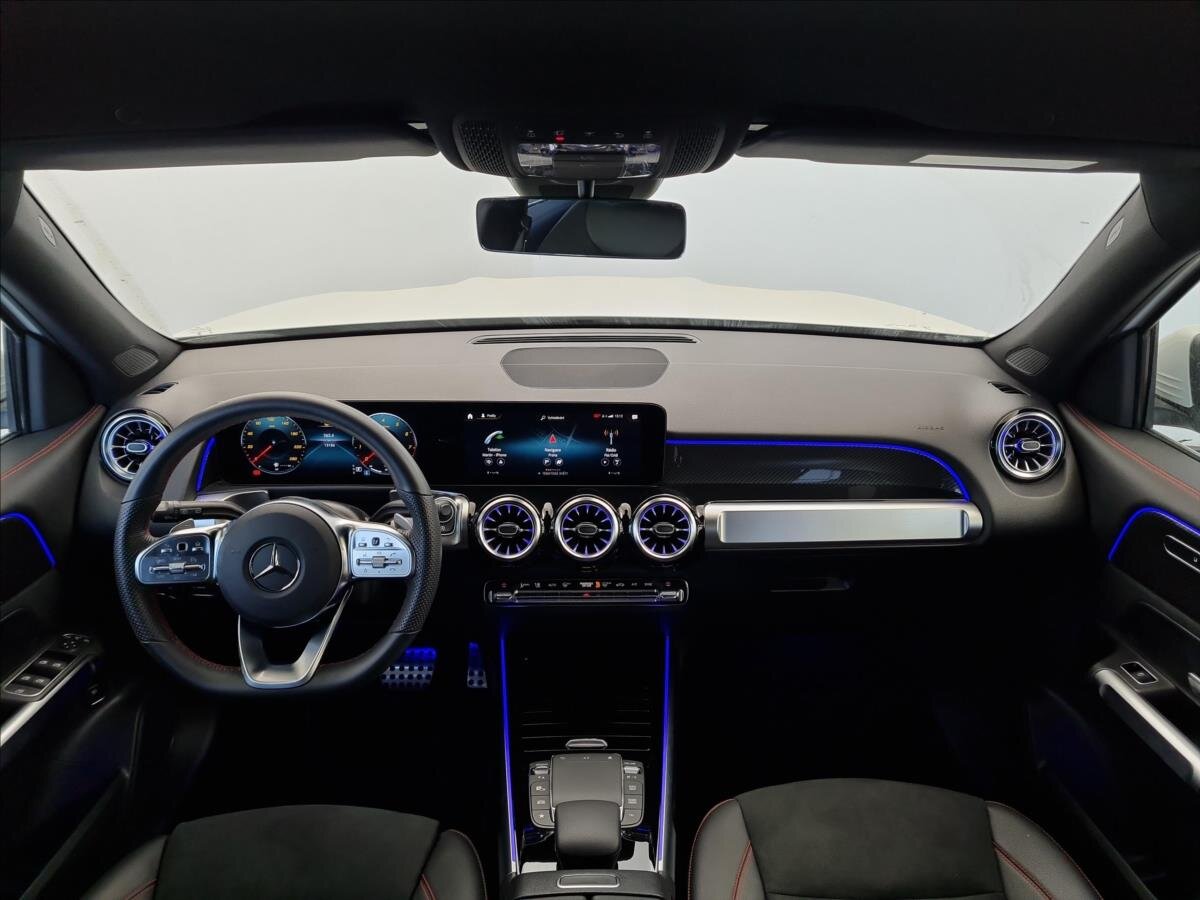 Mercedes-Benz GLB SUV 1,3 l 120 kw
