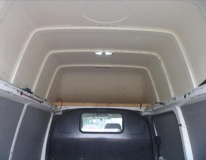 Volkswagen Transporter 25