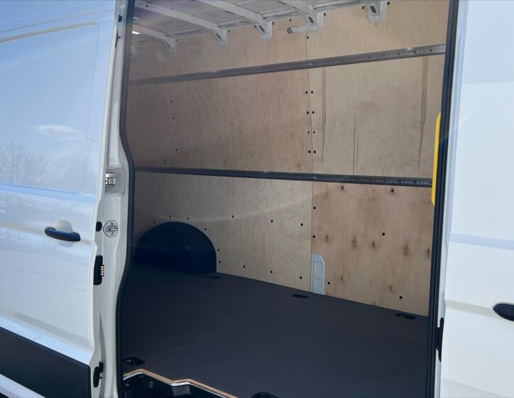 Volkswagen Crafter Skříň 2,0 l 130 kw