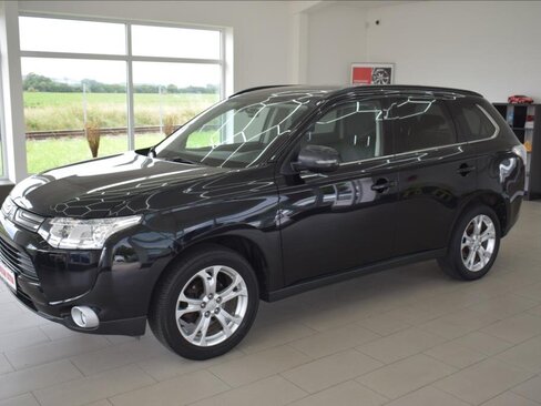 Mitsubishi Outlander SUV 2,3 l 110 kw