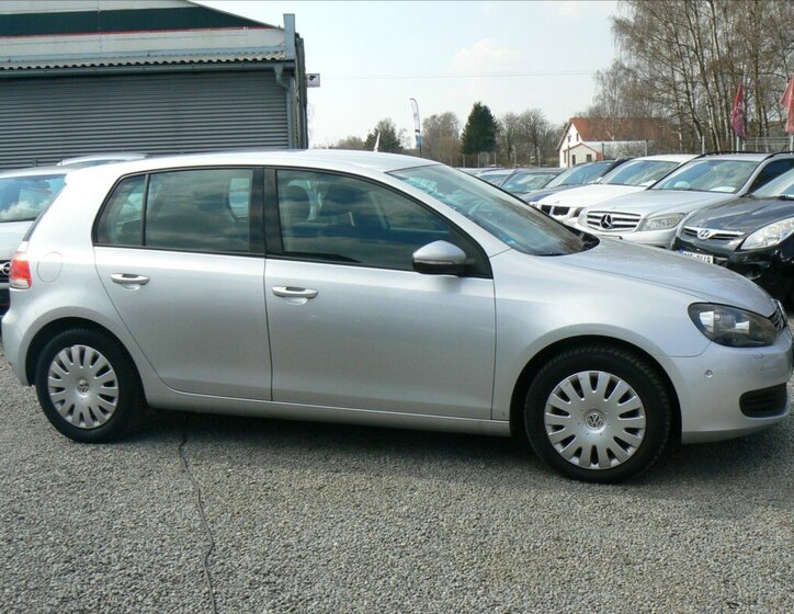 Volkswagen Golf Hatchback 1,4 l 90 kw