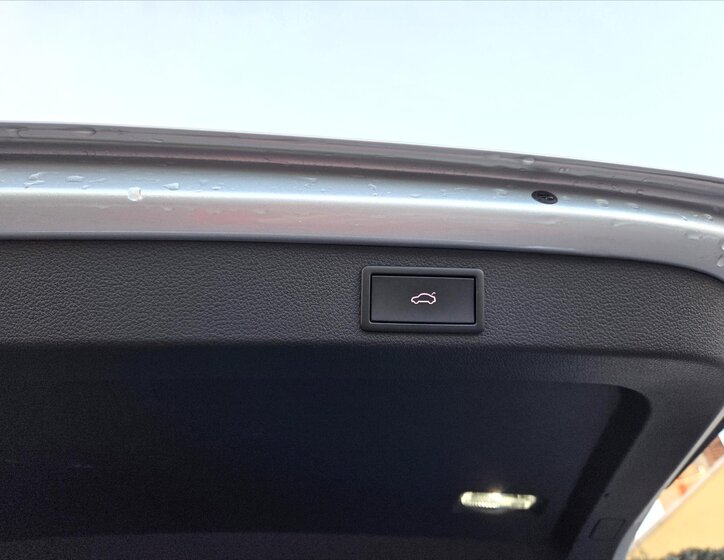 Škoda Superb Kombi 2,0 l 110 kw