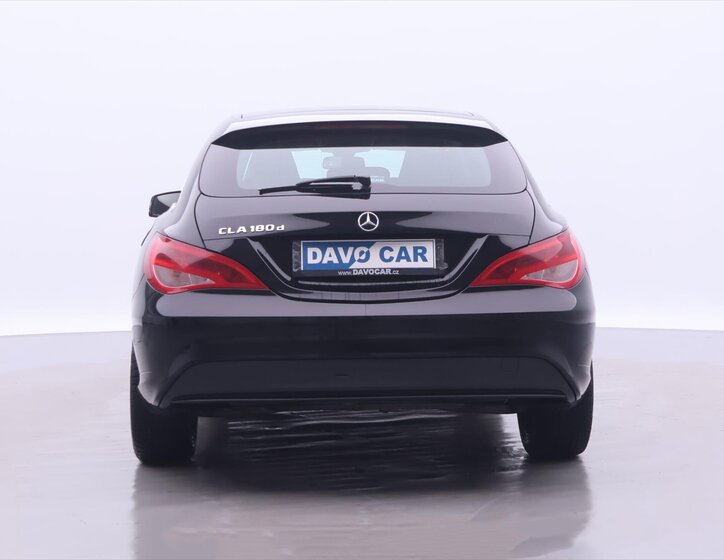 Mercedes-Benz CLA Kombi 1,5 l 80 kw