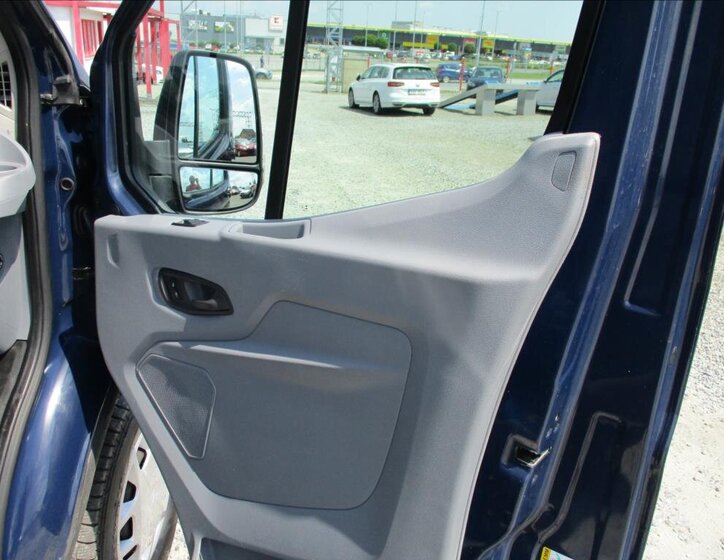 Ford Transit Skříň 2,0 l 96 kw