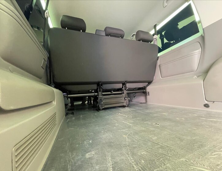 Volkswagen Caravelle Ostatní 2,0 l 110 kw