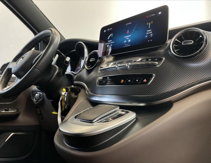 Mercedes-Benz Třídy V MPV 2,0 l 174 kw