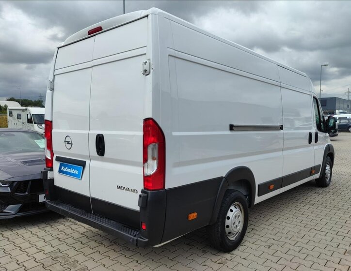 Opel Movano Skříň 2,2 l 121 kw
