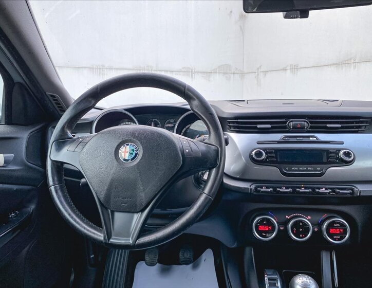 Alfa Romeo Giulietta Hatchback 1,6 l 77 kw