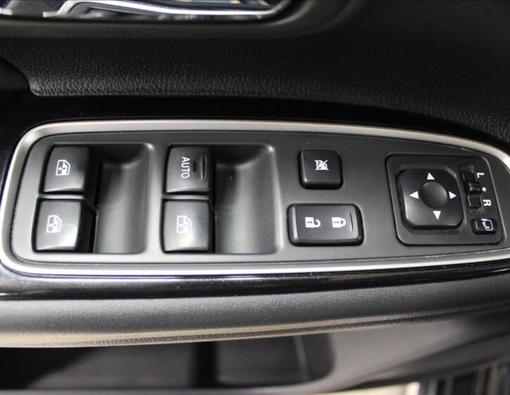 Mitsubishi Outlander 15