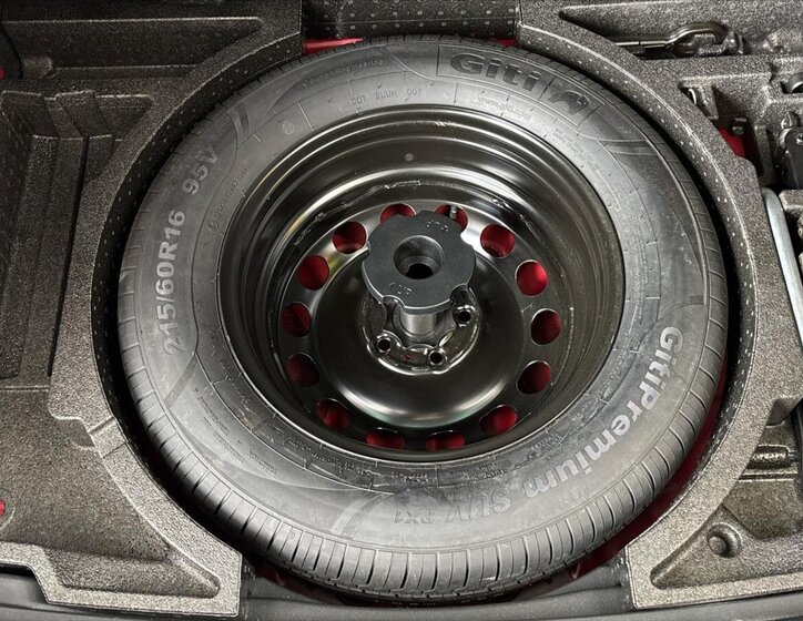 Škoda Karoq SUV / Terénní 2,0 l 85 kw