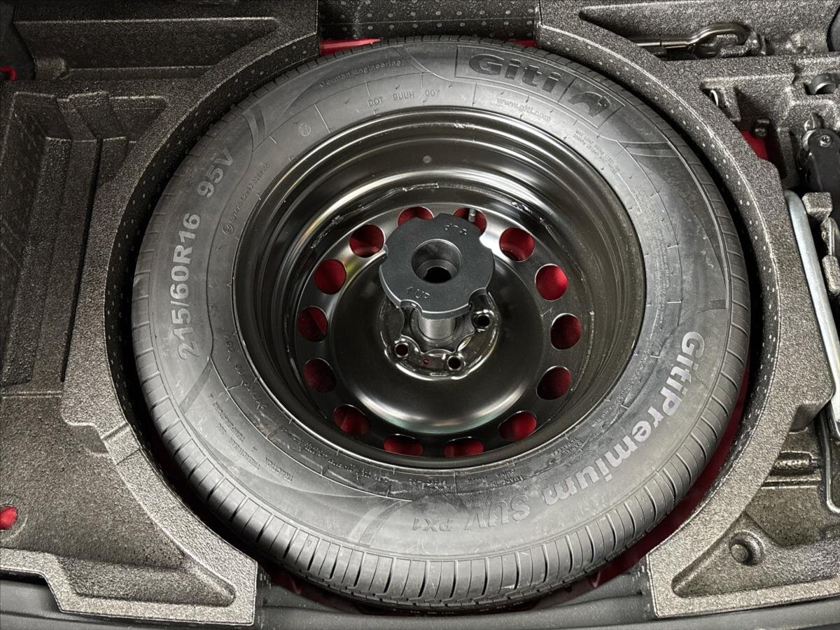 Škoda Karoq SUV / Terénní 2,0 l 85 kw