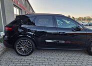 Porsche Cayenne SUV / Terénní 3,0 l 250 kw