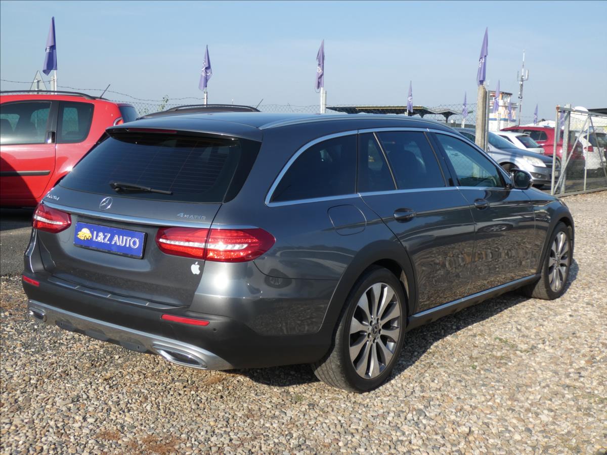 Mercedes-Benz Třídy E