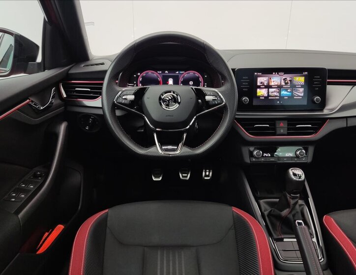 Škoda Scala Hatchback 1,5 l 110 kw