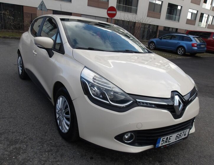 Renault Clio Hatchback 1,1 l 54 kw