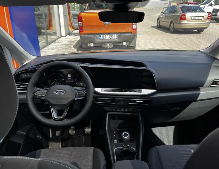 Ford Tourneo Connect 11