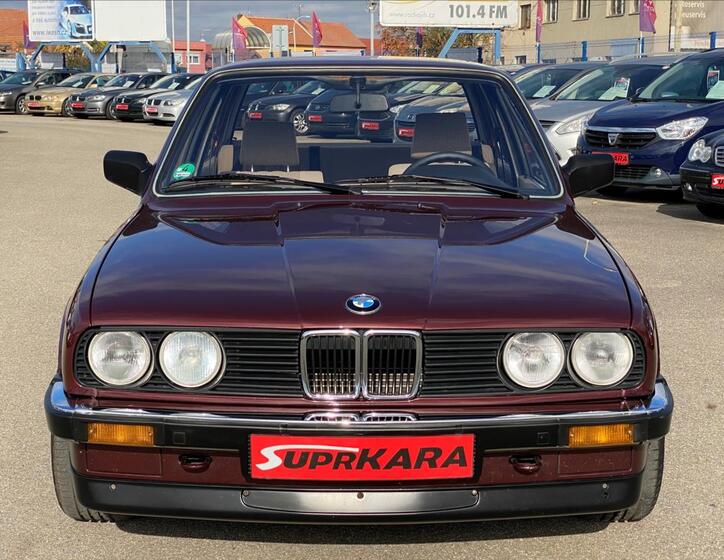 BMW Řada 3 2