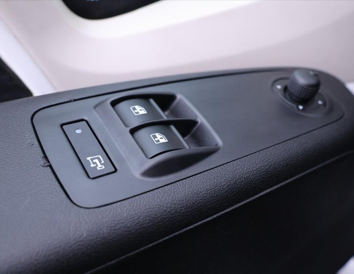 Peugeot Boxer Skříň 2,0 l 96 kw