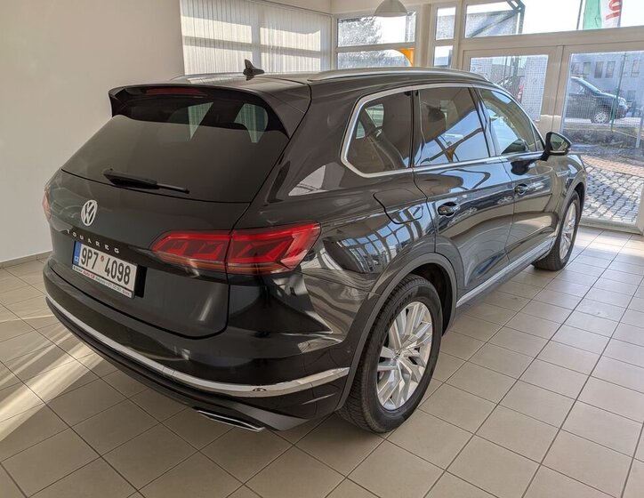 Volkswagen Touareg SUV / Terénní 3,0 l 210 kw