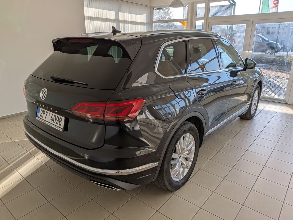 Volkswagen Touareg SUV / Terénní 3,0 l 210 kw