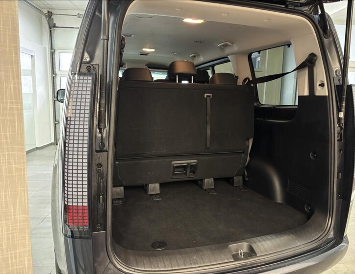 Hyundai Staria VAN-Minibus 1,6 l 117 kw