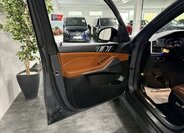 BMW X5 SUV 3,0 l 245 kw